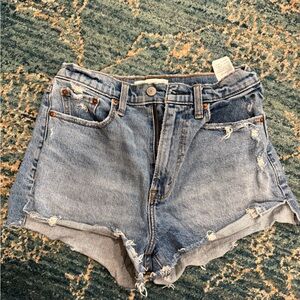 Abercrombie & Fitch Mom shorts high rise